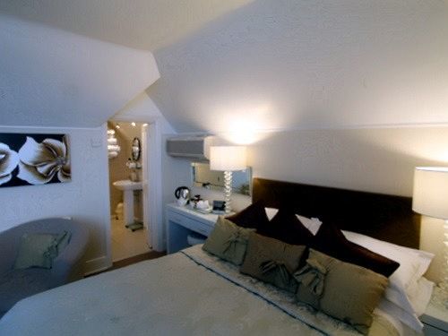Grosvenor Lodge Guest House クライストチャーチ エクステリア 写真